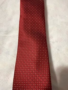 Saddlebred Red Silk Tie Geometric Pattern Classic Men’s Dress Tie